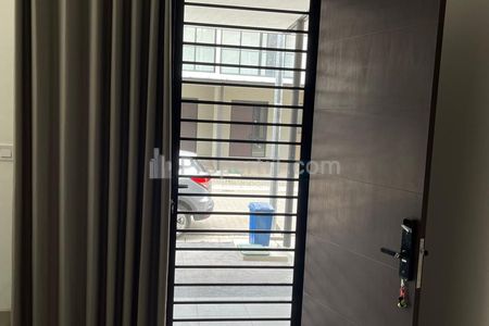 Sewa Rumah Milenial PIK 2 Semi Furnish + Smart Home | 2 Kamar Tidur