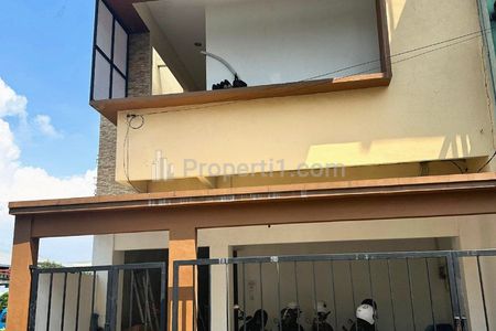 Dijual Rumah Kost Putri 2 Lantai di Tlogomas Dekat Kampus Malang