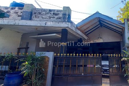 Dijual Rumah Second di Belakang Kampus UI Depok
