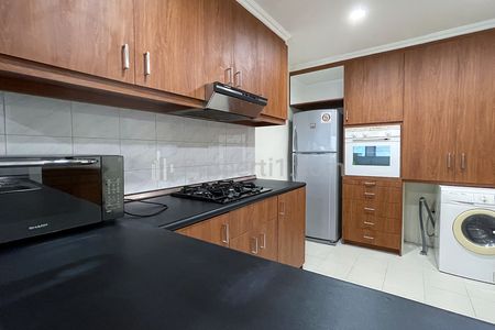 Disewakan Kemang Apartment by Pudjiadi Prestige di Jakarta Selatan – Spacious 1 BR Dekat Starbucks dan McDonald's – Direct Owner