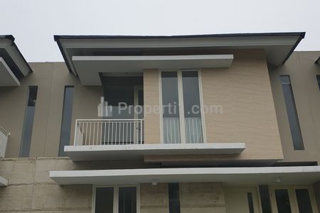 Disewakan Rumah Baru Gress The Greenlake Citraland Surabaya Barat