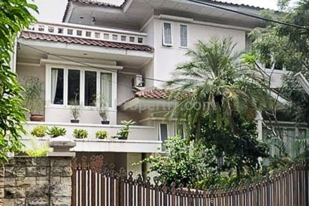 Disewakan Rumah Mewah di Area Senopati/Selong/Kebayoran Baru Jakarta Selatan SSP688
