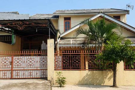 Dijual Rumah Second 2 Lantai Terawat di Mekar Jaya, Sukmajaya, Depok