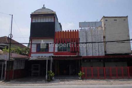 Disewakan Ruko 2 Lantai dan Rooftop di Mekar Jaya Sukmajaya Depok
