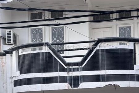 Dijual Rumah Siap Huni di Taman Harapan Baru Bekasi
