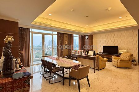 For Sale Apartment 2BR+ Study 195 Sqm Furnish at Botanica Simprug, South Jakarta - Super Spacious