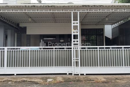 Disewakan Rumah Lengkap dengan Perabot di Parit Haji Husen 2 Pontianak Tenggara