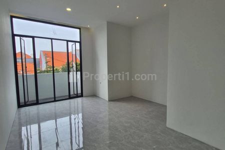 Dijual Rumah 2 Lantai Pandugo 1 Penjaringan Sari Rungkut Surabaya - Rumah Baru Siap Huni Cash / KPR