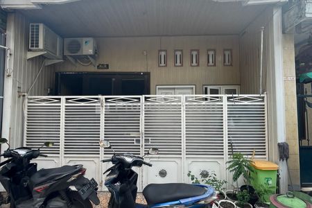 Jual Rumah Siap Huni Bulak Banteng, Harga Terjangkau & Akses Suramadu  Surabaya Utara
