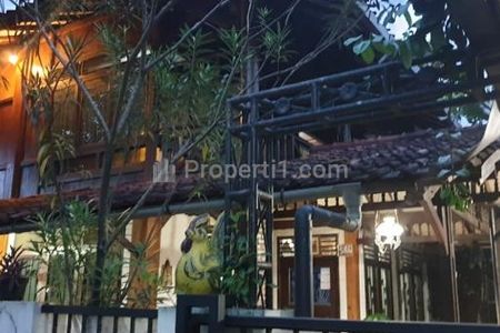 Dijual Rumah 2 Unit dengan Private Kolam Renang Mewah Besar, 10 Menit dari Stasiun LRT Harjamukti Cibubur (Masuk Cimanggis, Depok)