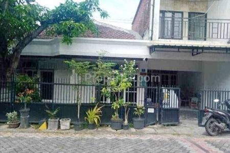 Dijual Rumah 1.5 Lantai di Tenggilis Lama, Tenggilis Mejoyo, Surabaya - Strategis Dekat Kampus Ubaya Perum Prapen Apartemen Metropolis
