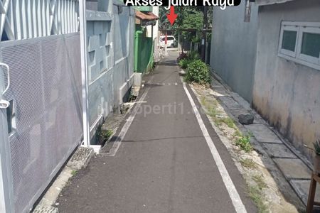 Dijual Rumah Second Bagus Strategis Dekat Stasiun Kereta Api Depok