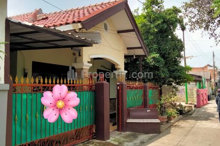 Dijual Rumah Posisi Hook Asri Siap Huni di Kayuringin Bekasi