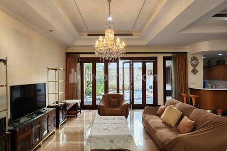 Dijual Rumah Mewah Siap Huni di Menteng, Jakarta Pusat