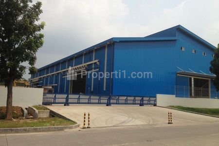 Jual Cepat Gudang Siap Pakai Nego Luas 6946m2 Bangunan 3110m2 Akses Kontainer di Kawasan Industri Suryacipta Karawang, Jawa Barat