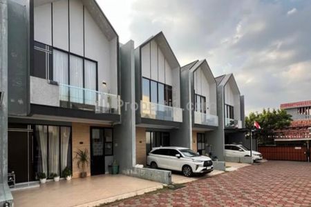 Jual Rumah 3 Lantai + Rooftop Kondisi Fully Furnished di Jagakarsa Jakarta Selatan