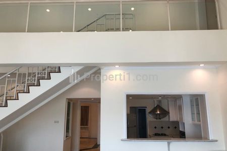 Disewakan Penthouse Kemang Apartment by Pudjiadi Prestige di Jakarta Selatan – 4+1 BR Furnish – Direct Owner