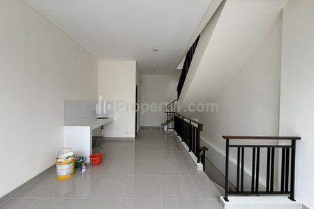 Dijual Ruko Sorrento Grande East Gading Serpong – 3 Lantai Lokasi Premium