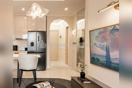 Apartment for Sale at South Quarter Residences Cilandak, South Jakarta – 1+1 BR Good Furnished