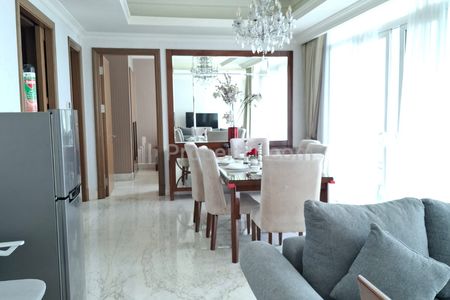 Disewakan Apartemen Botanica Fully Furnished -  Unit Bagus 2+1 BR Furnished