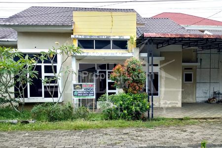 Dijual Rumah Luas Siap Huni Bebas Banjir Dekat Sekolah Kampus
