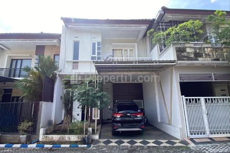 Dijual Rumah 2 Lantai Jalan Ikan Blimbing Malang