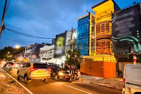 Dijual Rumah Kost 4 Lantai 24 Kamar Tidur di Tanjung Duren, Jakarta Barat - Full Furnished
