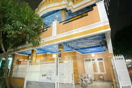 Dijual Cepat Rumah 3 Lantai Posisi Hoek Dalam Perumahan Taman Walet di Pasar Kemis Tangerang