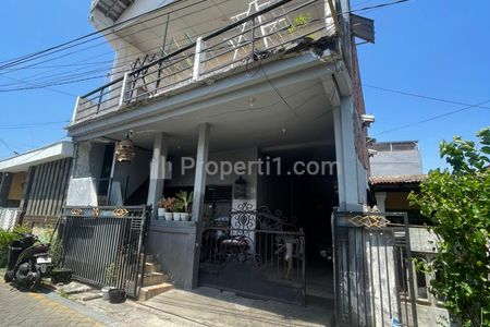 Dijual Rumah Kost 2 Lantai Kranggan, Bubutan, Surabaya Pusat - Full Penghuni Bebas Banjir Strategis Belakang Mall BG Junction