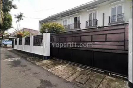 Jual Rumah Kost-kostan Mewah Daerah Guntur Jakarta Selatan