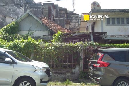 Dijual Bangunan Hitung Tanah Koblen Tengah Bubutan Surabaya Pusat