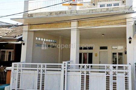 Dijual Rumah Minimalis 2 Lantai, Siap Huni dalam Cluster di Serpong Park, Serpong Utara, Tangerang Selatan