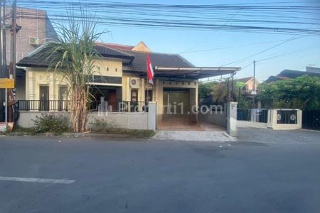 Jual Rumah Strategis Pinggir Jalan Area Nologaten Yogyakarta Dekat AMPLAZ, AMPTA, ATMAJAYA, UPN