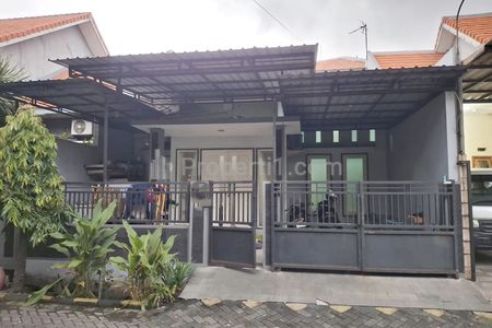 Dijual Murah Rumah Mepet Masjid Al Akbar di Perum Puri Taman Asri Surabaya