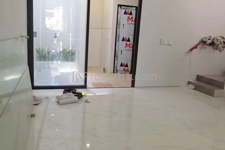 Dijual Rumah Baru Premium Cengli di Pandugo Surabaya Timur