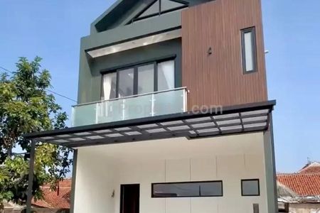 Harga All in !! Jual Rumah Furnished Baru Cisaranten Kulon Arcamanik Endah Dekat Antapani Bandung
