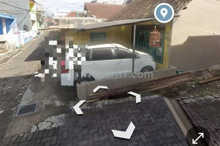 Dijual Rumah Hook Hitung Tanah Bunga-bunga Suhat Malang, Dekat Kampus UB