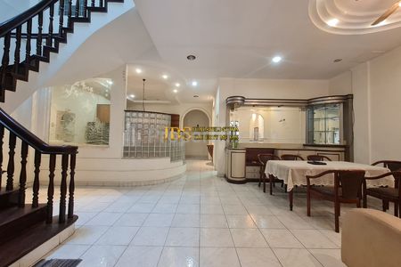 Dijual Rumah Baru Renov di Komplek Taman Polonia 3 - Medan
