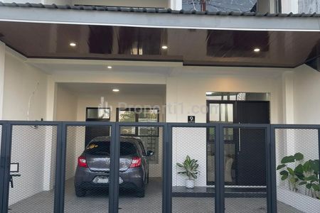 Jual Rumah Cantik 2 Lantai Siap Huni Dekat Samsat Sewon Jl Parangtritis, Bantul, Yogyakarta