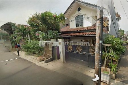 Dijual Cepat Rumah 2 Lantai Terawat di Senen, Jakarta Pusat