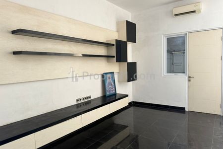 Dijual Rumah The Spring Cluster Starling Gading Serpong