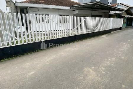 Dijual Rumah Second Bagus Strategis untuk Investasi di Margonda, Depok