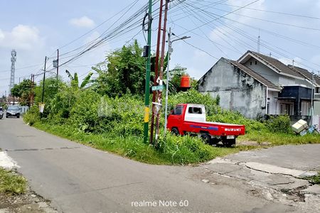 Jual Tanah Pekarangan Hook di Umbulharjo, Yogyakarta, Dekat Kampus UAD 4 dan 5