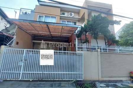 Dijual Rumah Furnished Area Bebas Banjir di Rawamangun Jakarta Timur