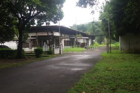 Dijual Gudang Ex Pabrik Garmen di Mojokerto
