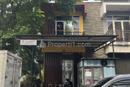 Dijual Murah Ruko Bagus 2 Lantai Sudah Renov Dekat Tol Kapuk Jorr Cengkareng, Jakarta Barat