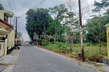 Jual Tanah Pekarangan Tepi Jalan Aspal Area Jl Besi Jangkang (Timur Jl Kaliurang), Sukoharjo, Ngaglik, Sleman, Yogyakarta