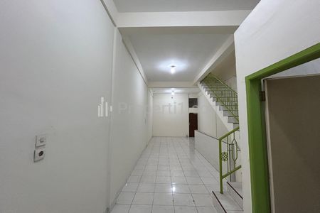 Dijual Ruko 3 Lantai Dekat Pusat Perbelanjaan MMTC, Medan