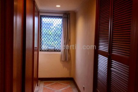 Disewakan Penthouse Kemang Apartment by Pudjiadi Prestige di Jakarta Selatan – 4+1 BR Furnish – Direct Owner
