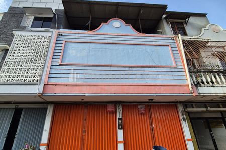 Disewakan Murah Ruko Gandeng di Ruko 1000 / Fantasi Taman Palem, Jakarta Barat